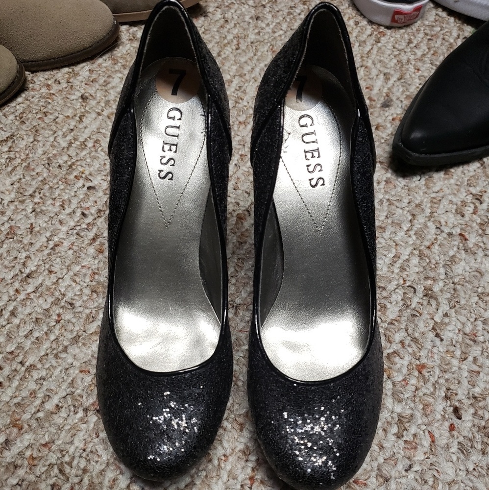 Black Glitter Pumps - Guess